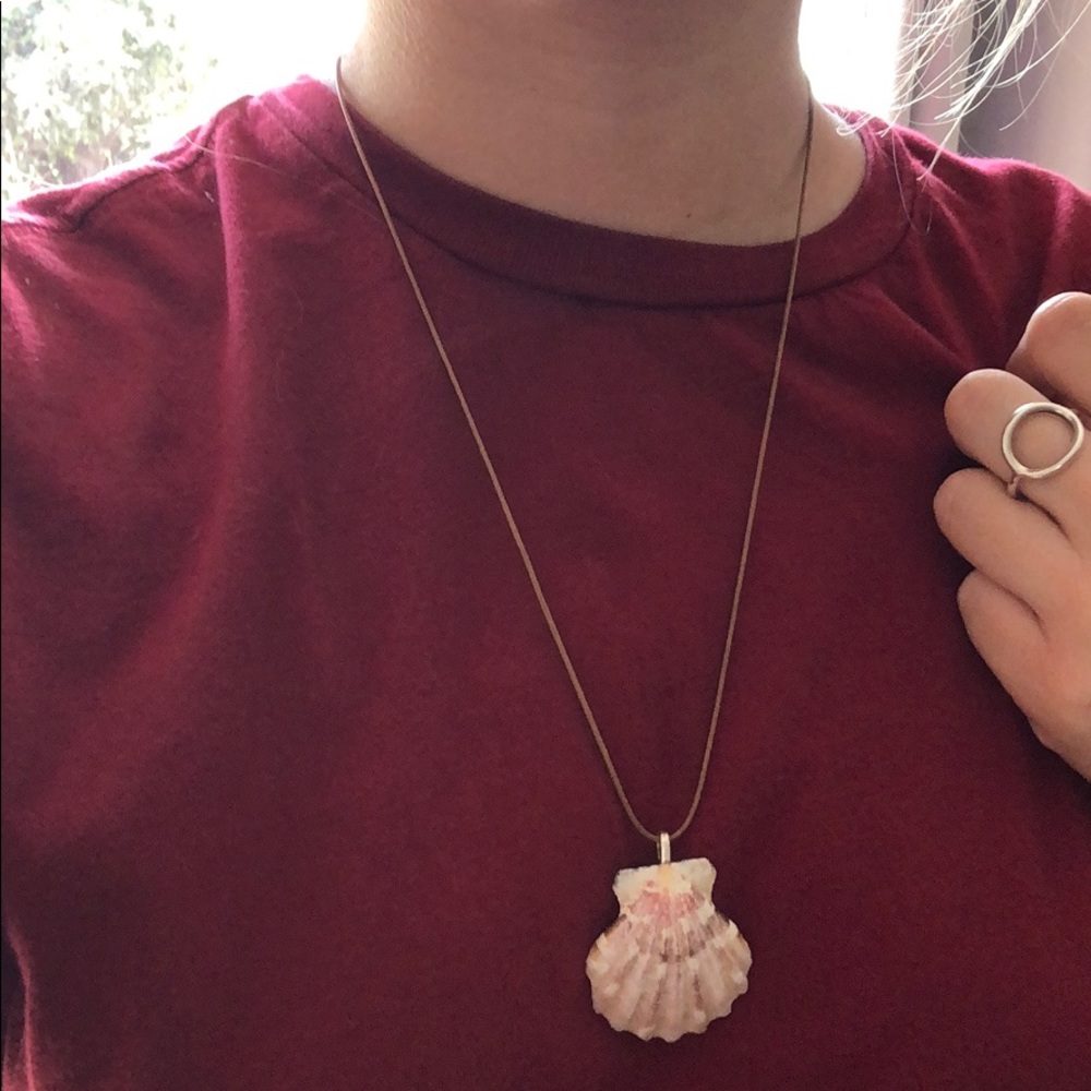 🌀Shell Necklace - Picture 3 of 3